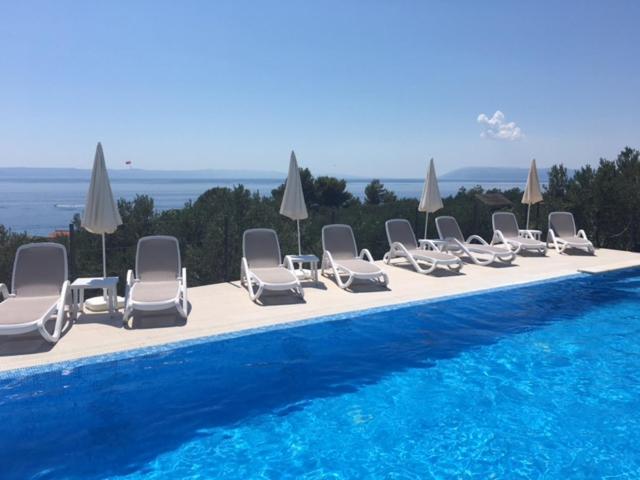 Apartmani Villa Athina Tučepi Exterior foto