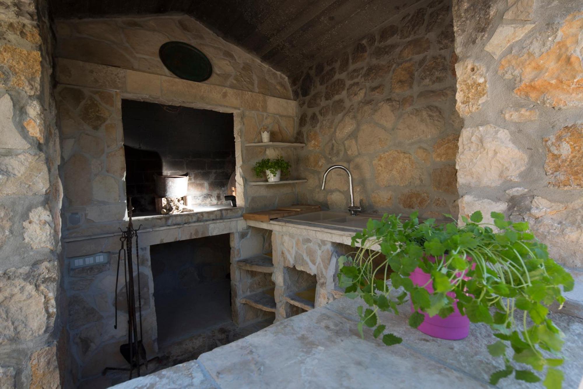 Apartmani Villa Athina Tučepi Exterior foto