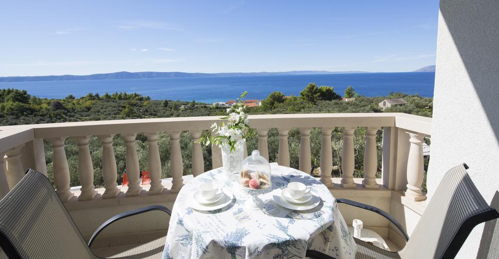 Apartmani Villa Athina Tučepi Exterior foto