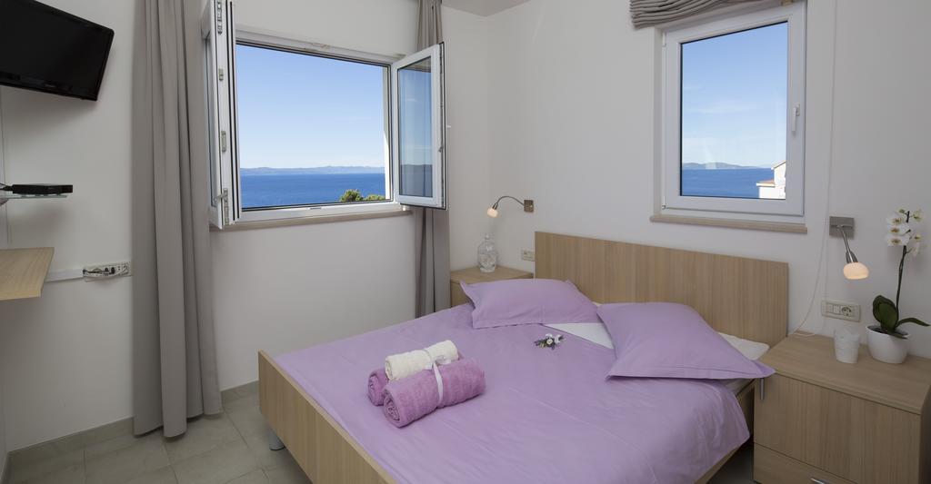 Apartmani Villa Athina Tučepi Exterior foto