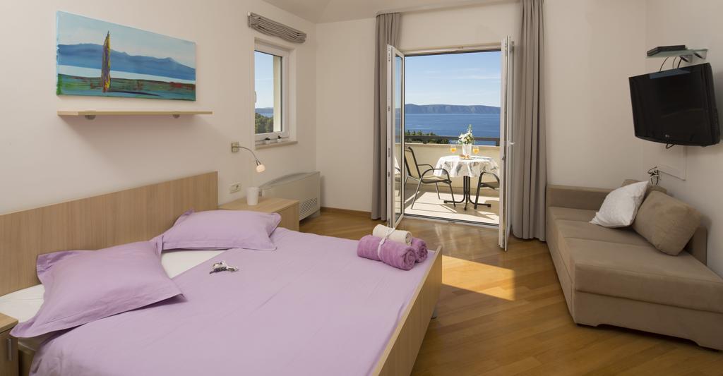Apartmani Villa Athina Tučepi Exterior foto