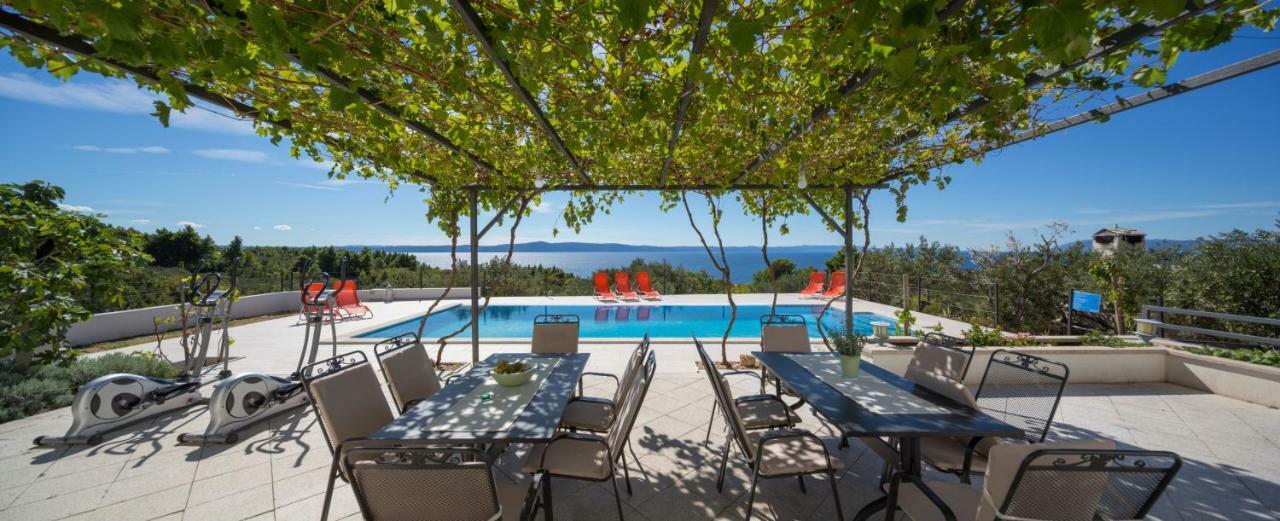 Apartmani Villa Athina Tučepi Exterior foto