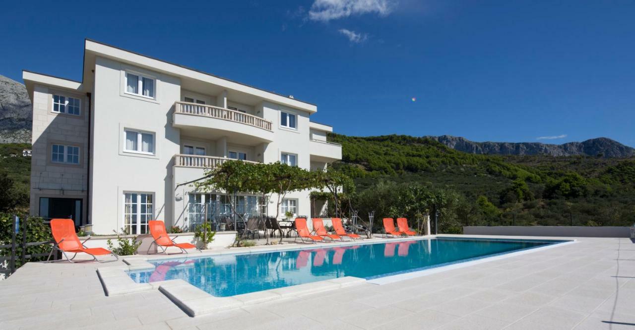 Apartmani Villa Athina Tučepi Exterior foto